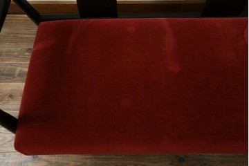 中古　松本民芸家具　#77型曲肘イスIII　なめらかな曲肘と直線的な背板の対比が美しい3人掛けソファ　定価約40万円　(R-085448)