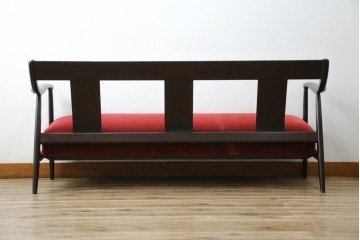 中古　松本民芸家具　#77型曲肘イスIII　なめらかな曲肘と直線的な背板の対比が美しい3人掛けソファ　定価約40万円　(R-085448)