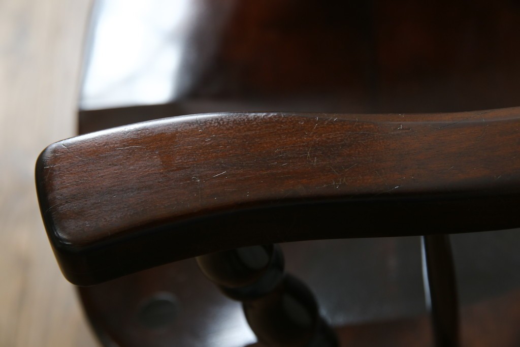 中古　美品　松本民芸家具　#91型　重厚感と品格を備えたキャプテンチェア　定価約13万円　(R-085449)