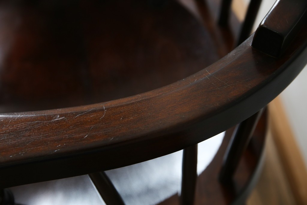 中古　美品　松本民芸家具　#91型　重厚感と品格を備えたキャプテンチェア　定価約13万円　(R-085449)