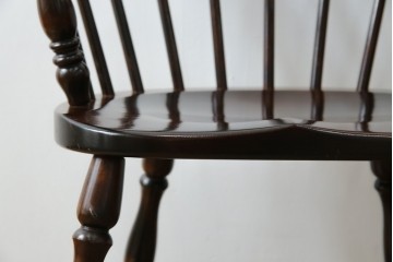 中古　美品　松本民芸家具　#91型　重厚感と品格を備えたキャプテンチェア　定価約13万円　(R-085449)