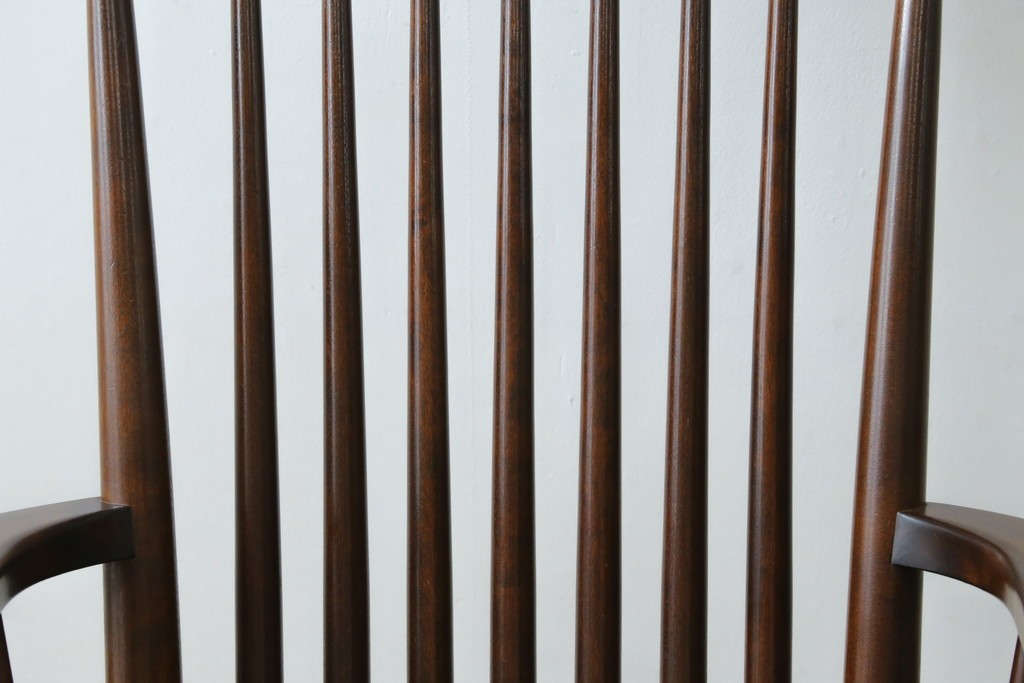 中古　美品　松本民芸家具　J型　くつろぎの時間にぴったりなロッキングチェア　定価約24万円　(R-085450)