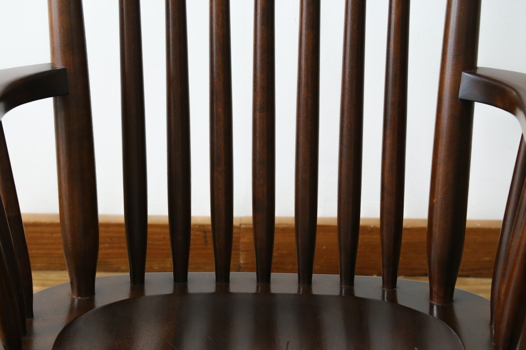 中古　美品　松本民芸家具　J型　くつろぎの時間にぴったりなロッキングチェア　定価約24万円　(R-085450)