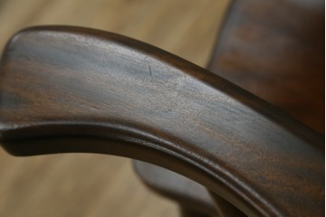 中古　美品　松本民芸家具　J型　くつろぎの時間にぴったりなロッキングチェア　定価約24万円　(R-085450)