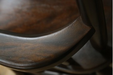 中古　美品　松本民芸家具　J型　くつろぎの時間にぴったりなロッキングチェア　定価約24万円　(R-085450)