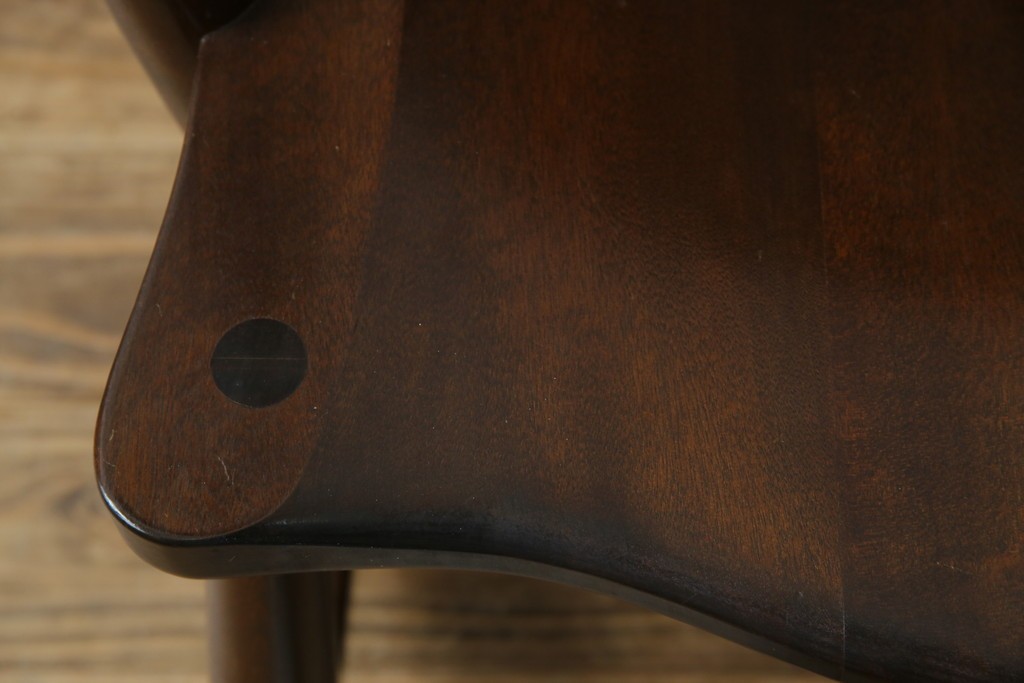 中古　美品　松本民芸家具　J型　くつろぎの時間にぴったりなロッキングチェア　定価約24万円　(R-085450)