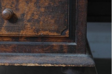 和製ヴィンテージ　松本民芸家具　クラシックな美を纏う重厚な佇まいのG型両袖机　定価約80万円相当　(R-085452)