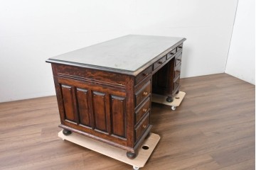 和製ヴィンテージ　松本民芸家具　クラシックな美を纏う重厚な佇まいのG型両袖机　定価約80万円相当　(R-085452)