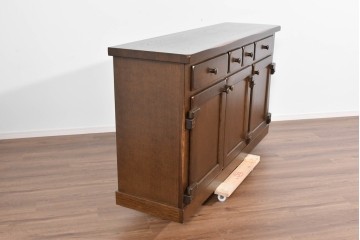 中古　美品　KASHIWA(柏木工)　WILDERNESS(ウィルダネス)シリーズ　K139　オーク材　味わい深い意匠のサイドボード　定価約39万円相当　(R-085455)