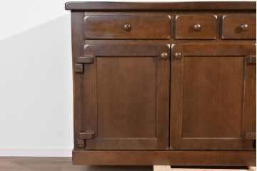 中古　美品　KASHIWA(柏木工)　WILDERNESS(ウィルダネス)シリーズ　K139　オーク材　味わい深い意匠のサイドボード　定価約39万円相当　(R-085455)