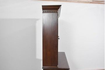 中古　美品　ETHAN ALLEN(イーセンアーレン)　クラシカルな意匠のガラス扉キャビネット　(R-085457)