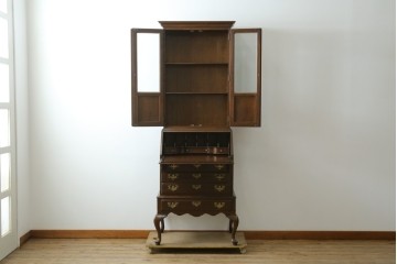 中古　ETHAN ALLEN(イーセンアーレン)　猫脚デザインのビューローブックケース　(R-085458)