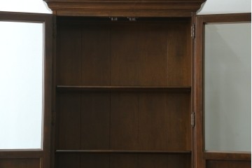 中古　ETHAN ALLEN(イーセンアーレン)　猫脚デザインのビューローブックケース　(R-085458)