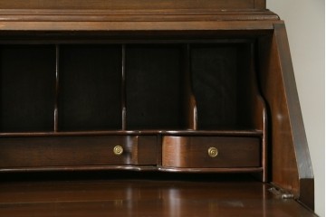 中古　ETHAN ALLEN(イーセンアーレン)　猫脚デザインのビューローブックケース　(R-085458)