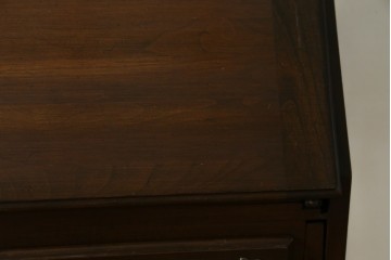 中古　ETHAN ALLEN(イーセンアーレン)　猫脚デザインのビューローブックケース　(R-085458)