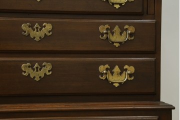 中古　ETHAN ALLEN(イーセンアーレン)　猫脚デザインのビューローブックケース　(R-085458)