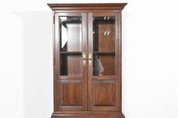 中古　ETHAN ALLEN(イーセンアーレン)　猫脚デザインのビューローブックケース　(R-085458)