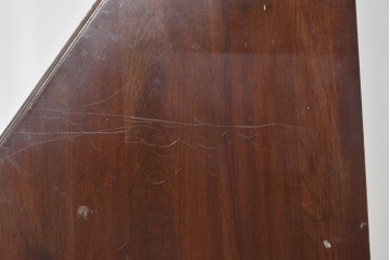 中古　ETHAN ALLEN(イーセンアーレン)　猫脚デザインのビューローブックケース　(R-085458)