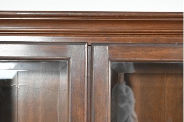 中古　ETHAN ALLEN(イーセンアーレン)　猫脚デザインのビューローブックケース　(R-085458)