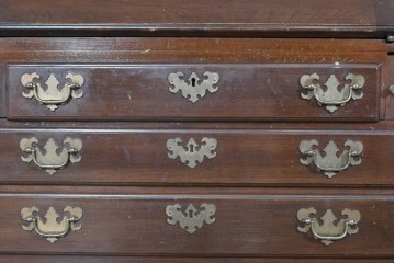 中古　ETHAN ALLEN(イーセンアーレン)　猫脚デザインのビューローブックケース　(R-085458)