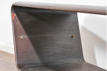 和製ヴィンテージ　希少デザイン　滑らかな曲線フォルムが目を引くローボード　(R-085459)