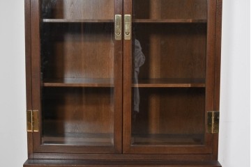 中古　カリモク　domani(ドマーニ)　Morganton(モーガントン)　真鍮金具とガラス扉のキャビネット　定価約70万円　(R-085460)