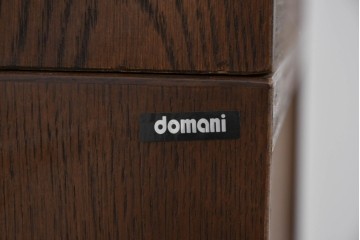 中古　カリモク　domani(ドマーニ)　Morganton(モーガントン)　真鍮金具とガラス扉のキャビネット　定価約70万円　(R-085460)