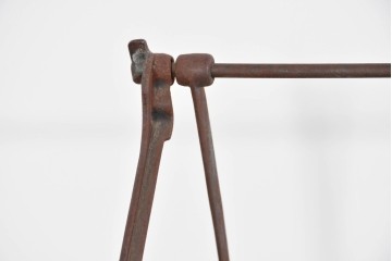 ヨーロッパアンティーク　OPTIMA製　錆びた風合いが味わい深い糸巻き機　(R-085461)