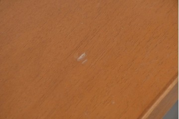 中古　arflex(アルフレックス)　BONTE(ボンテ)　シンプルで上品な4人掛けダイニングテーブル　定価約25万円　(R-085462)