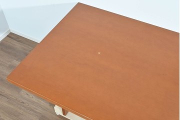 中古　arflex(アルフレックス)　BONTE(ボンテ)　シンプルで上品な4人掛けダイニングテーブル　定価約25万円　(R-085462)