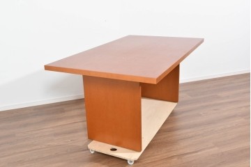 中古　arflex(アルフレックス)　BONTE(ボンテ)　シンプルで上品な4人掛けダイニングテーブル　定価約25万円　(R-085462)