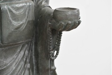 希少　特大　重さ約54kg　細部まで丁寧に表現された弘法大師のブロンズ像　定価約140万円相当　(R-085465)