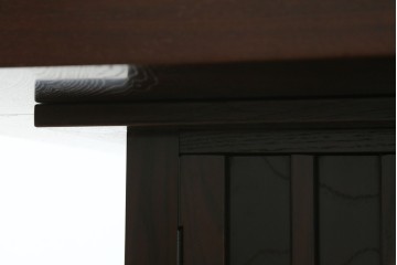 新古　未使用展示品　美品　展示品　筑後民芸　希少な廃番品　前面に収納スペースを備えた囲炉裏テーブル　(R-085466)