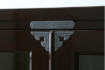 中古　美品　仙台民芸箪笥(仙台箪笥)　欅産業　木地呂塗り(漆塗り)の美しさが際立つキャビネット　定価約95万円　(R-085468)
