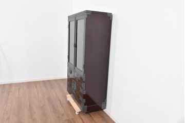 中古　美品　仙台民芸箪笥(仙台箪笥)　欅産業　木地呂塗り(漆塗り)の美しさが際立つキャビネット　定価約95万円相当　(R-085468)