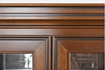 中古　美品　maruni(マルニ木工)　地中海ロイヤルシリーズ　飾棚80　ミラーバック×照明付きでコレクションを美しく魅せるキュリオケース　定価約55万円相当　(R-085469)