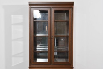 中古　美品　maruni(マルニ木工)　地中海ロイヤルシリーズ　飾棚80　ミラーバック×照明付きでコレクションを美しく魅せるキュリオケース　定価約55万円相当　(R-085469)