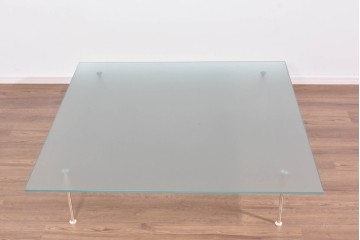 中古　美品　希少な廃番品　Cassina(カッシーナ)　SILVER TWIG(シルバートゥイッグ)　洗練された佇まいのガラスセンターテーブル　(R-085471)