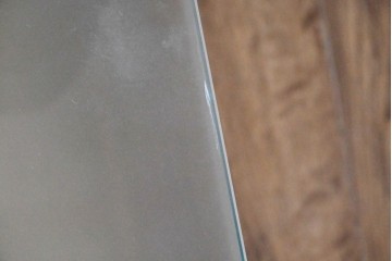 中古　美品　希少な廃番品　Cassina(カッシーナ)　SILVER TWIG(シルバートゥイッグ)　洗練された佇まいのガラスセンターテーブル　(R-085471)