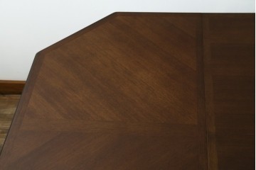 中古　美品　maruni(マルニ木工)　地中海シリーズ　美しい木目が際立つクラシカルな意匠のエクステンションテーブル　(R-085474)