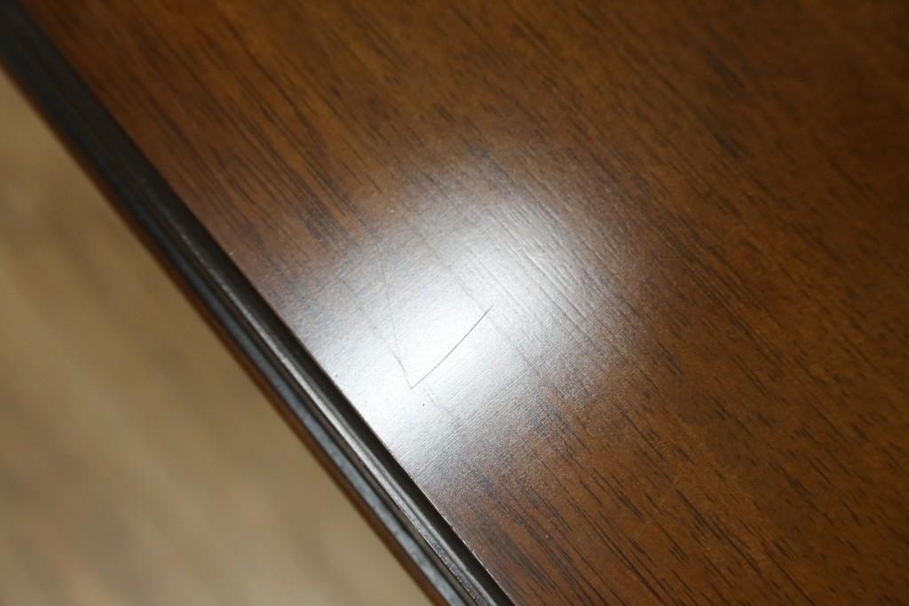 中古　美品　maruni(マルニ木工)　地中海シリーズ　美しい木目が際立つクラシカルな意匠のエクステンションテーブル　(R-085474)