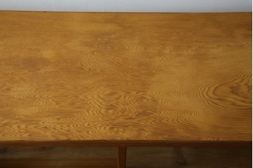 中古　豊かな表情を楽しめる屋久杉のガラス戸付き茶箪笥　定価約25万円　(R-085477)