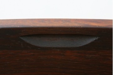 デンマークヴィンテージ　Mobel Intarsia(モーベルインタルシア)　ローズウッド材　木目が美しいネストテーブル　(R-085479)