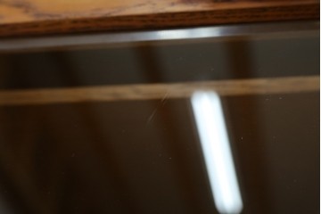 和製ヴィンテージ　オーク材　ミッドセンチュリー　木の温もりを感じられる北欧デザインの食器棚　(R-085483)