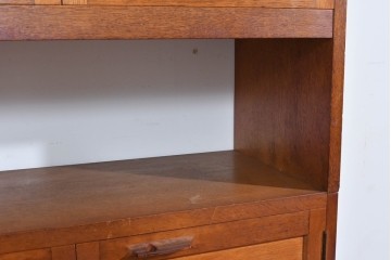 和製ヴィンテージ　オーク材　ミッドセンチュリー　木の温もりを感じられる北欧デザインのキャビネット　(R-085483)