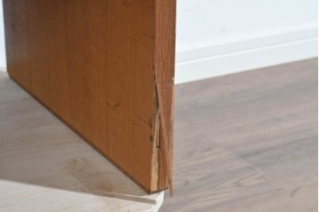 和製ヴィンテージ　オーク材　ミッドセンチュリー　木の温もりを感じられる北欧デザインのキャビネット　(R-085483)