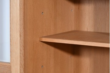 和製ヴィンテージ　オーク材　ミッドセンチュリー　木の温もりを感じられる北欧デザインのキャビネット　(R-085483)