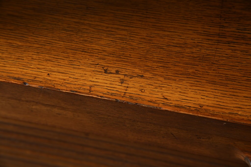 和製ヴィンテージ　オーク材　ルーバー扉がおしゃれな北欧デザインのキャビネット　(R-085484)