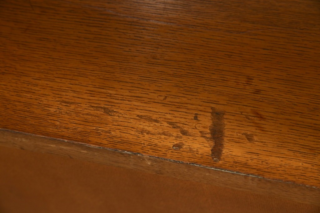 和製ヴィンテージ　オーク材　ルーバー扉がおしゃれな北欧デザインのキャビネット　(R-085484)