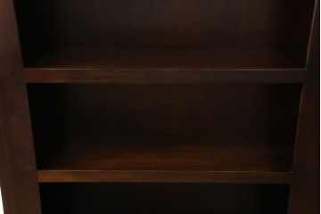 中古　美品　高級輸入家具　マホガニー材　厚みのあるフレームが印象的なモダンデザインのシェルフ　(R-085485)